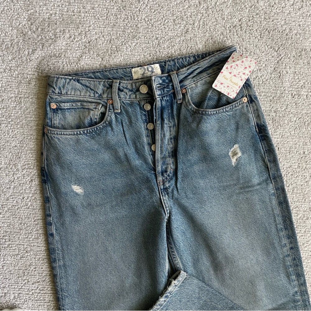 NWT Free People Acadia High Rise Blue Jeans with Distressed Details